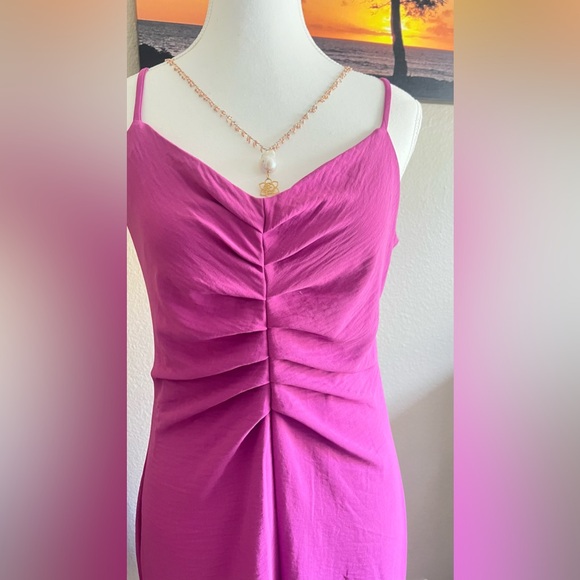 Bar111 fuchsia cocktail or day dress - Picture 2 of 8